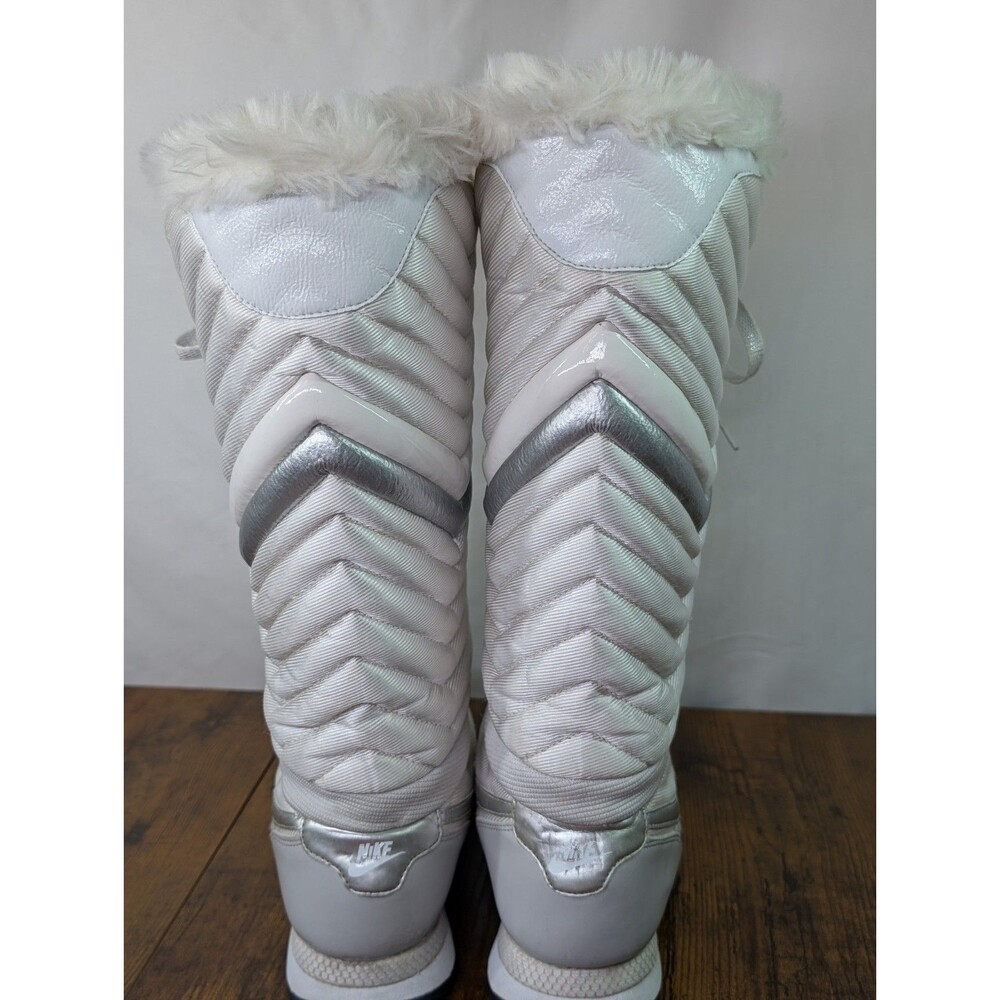 Nike Apres Ski Knee High Snow Boots White Silver 414950-100 Women's Size 7 - Picture 9 of 16